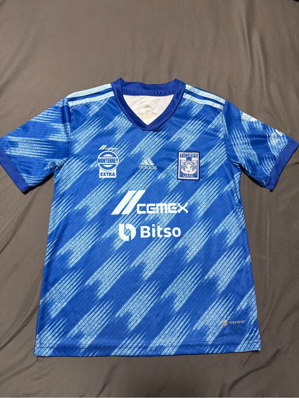 Adidas tigres UANL 22/23 away jersey kids size 24
